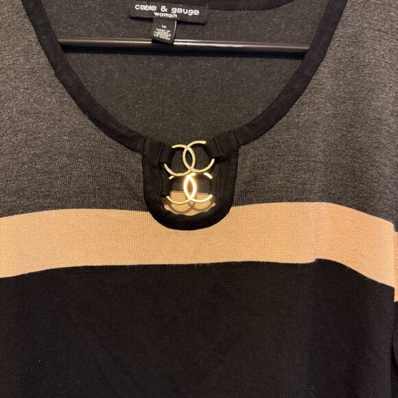 Ladies Size XL Black Striped Knit Sweater By Cable & Gauge (151) - Picture 2 of 2